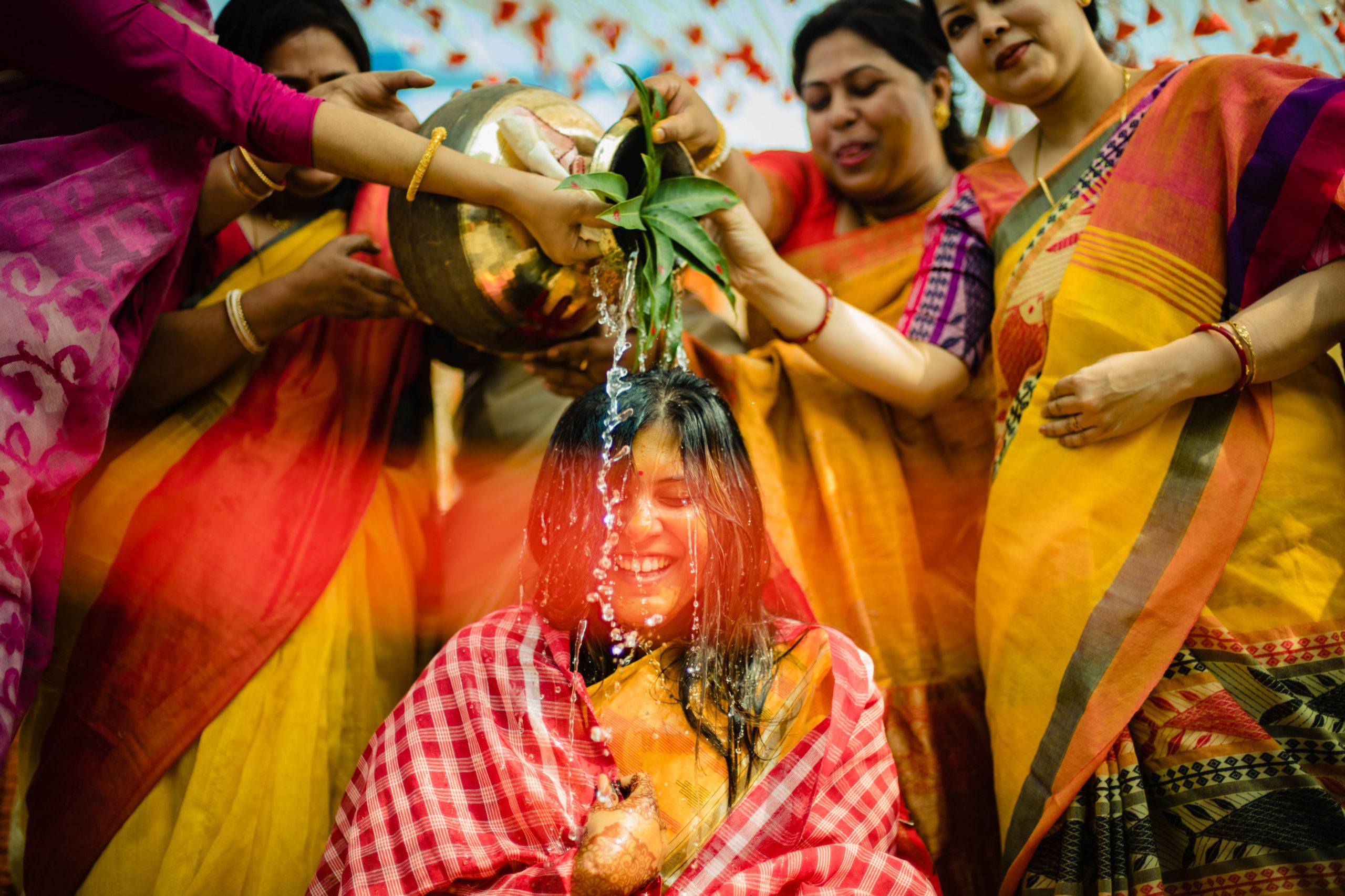 Read more about the article All About Bengali Wedding Traditions and Customs